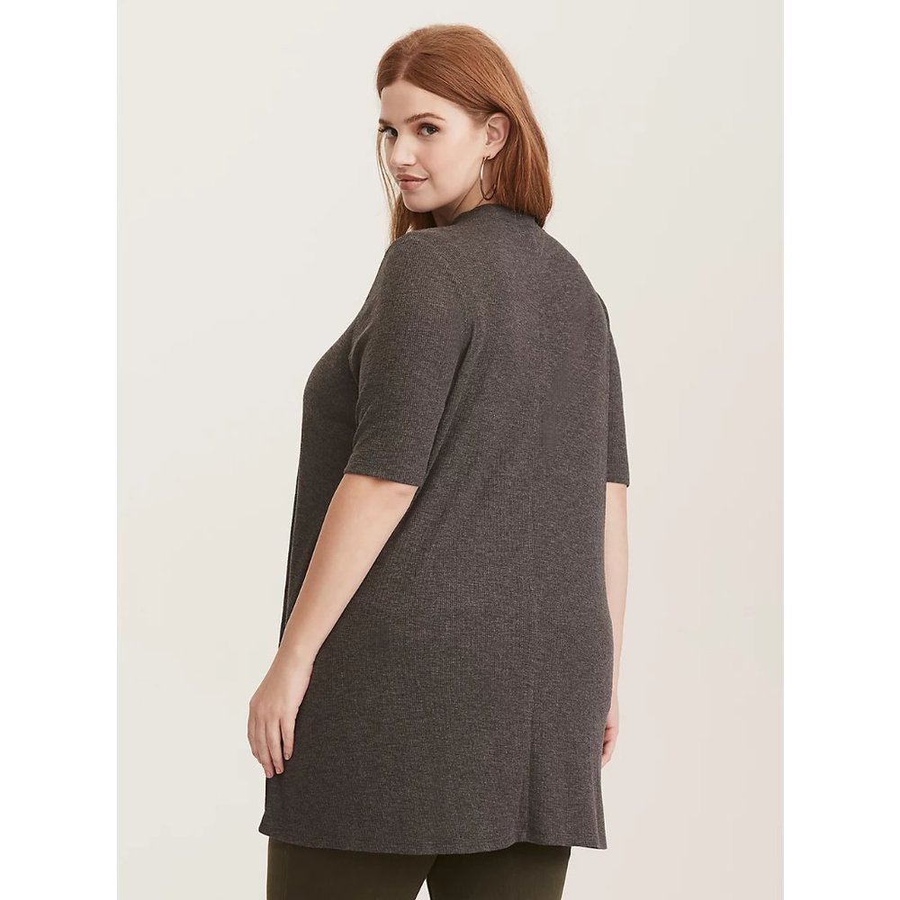 Torrid Gray Charcoal Mock Neck Ribbed Tunic Size 2 - Picture 3 of 8
